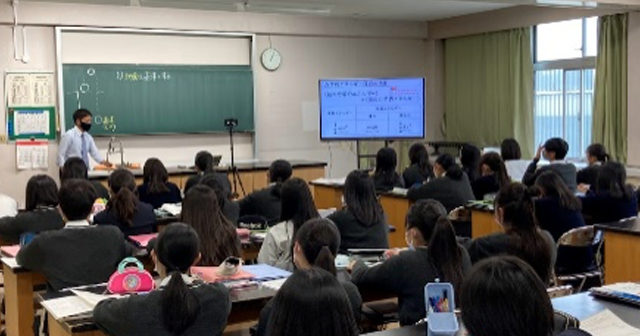 ICTを活用した「主体的・対話的で深い学び」の実践（山田高等学校）